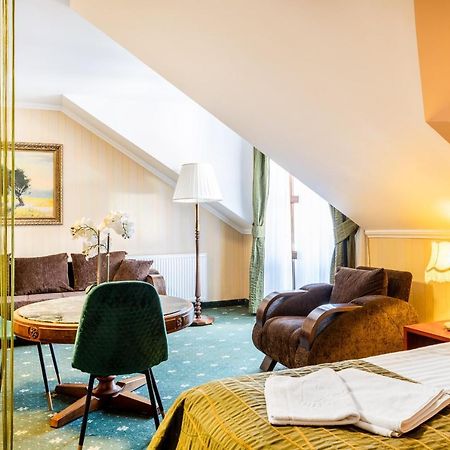 تيكوشين Villa Regent المظهر الخارجي الصورة