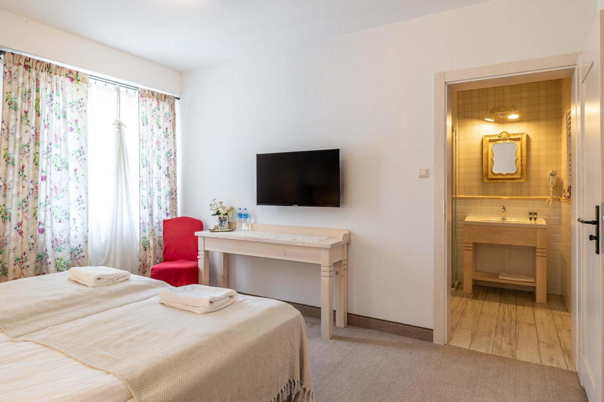 تيكوشين Villa Regent المظهر الخارجي الصورة