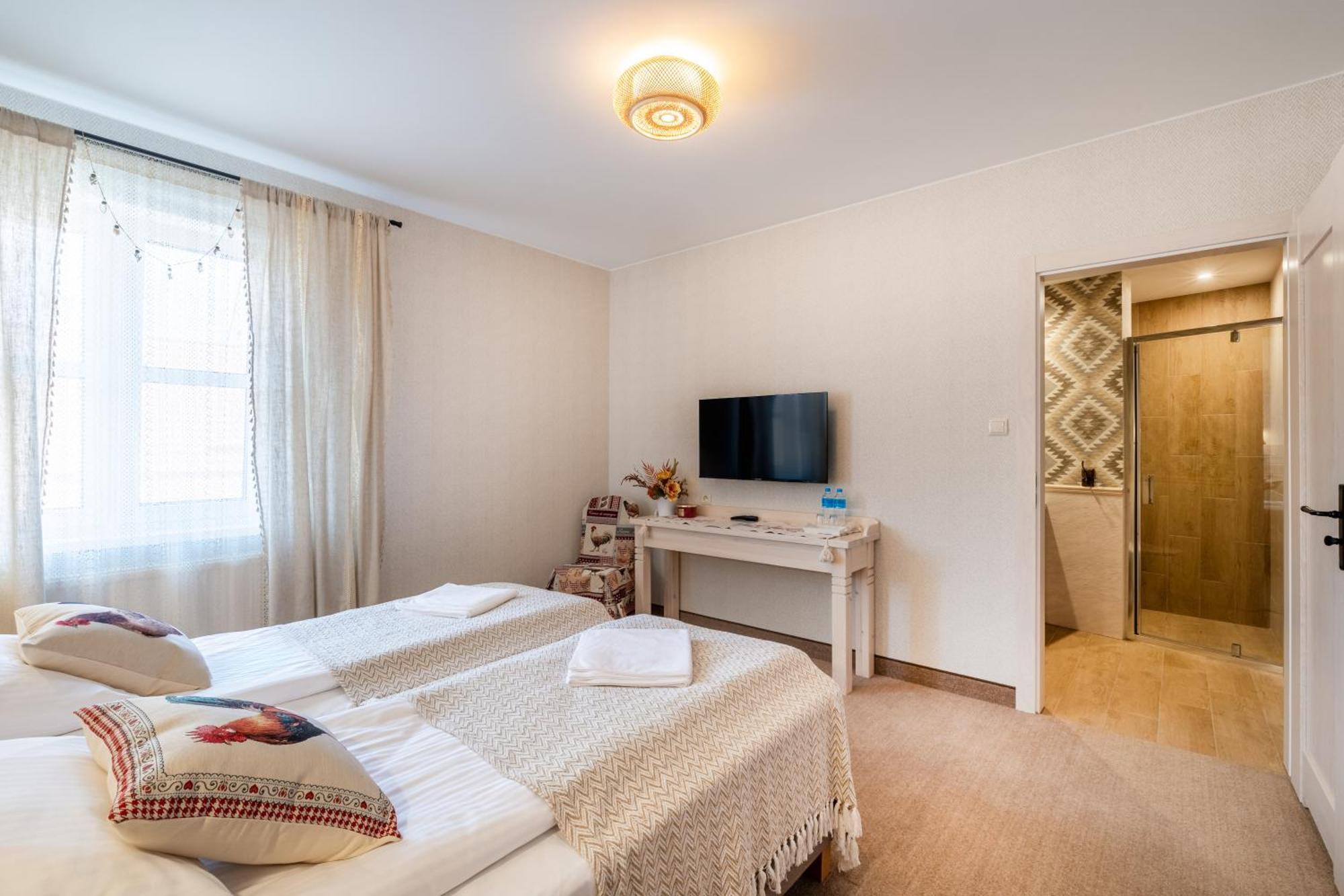 تيكوشين Villa Regent المظهر الخارجي الصورة